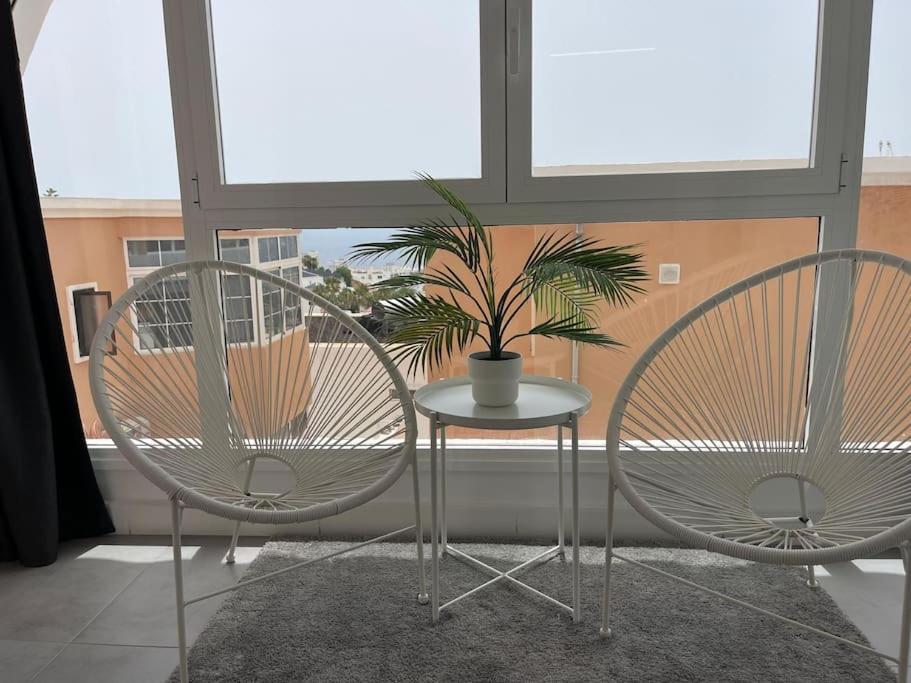 阿德耶Sunset Terrace Ocean View公寓 外观 照片